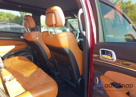 2019 Jeep Grand Cherokee Srt-8 z USA, uszkodzony, nr VIN 1C4RJFDJ7KC562926